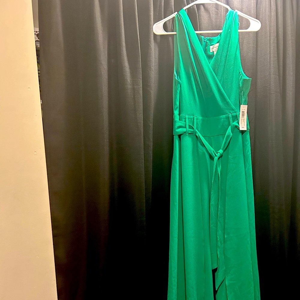 Green Sleeveless Jumpsuit